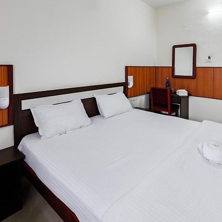 Paulson Park Hotel Kochi Extérieur photo
